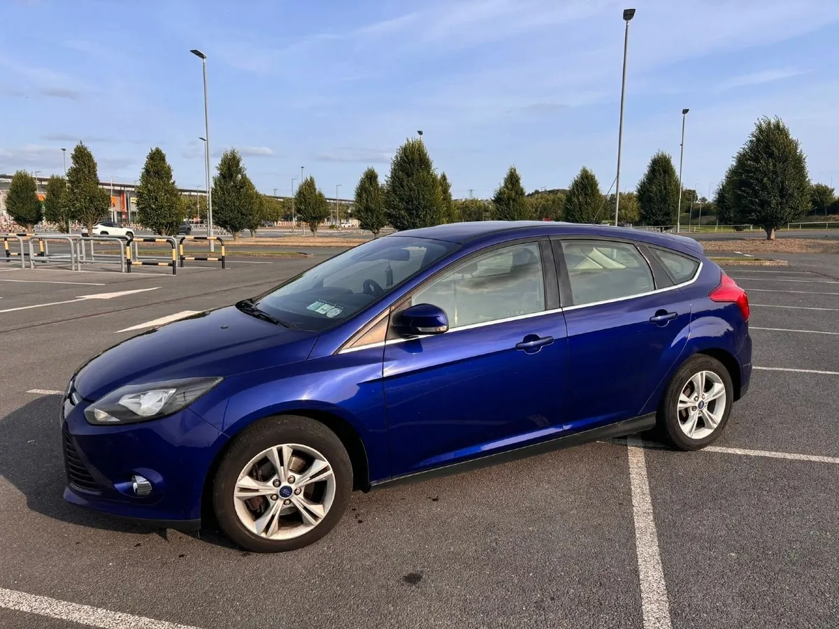 Ford Focus 2014 NEW NCT 10/26 Metallic Blue - Image 1