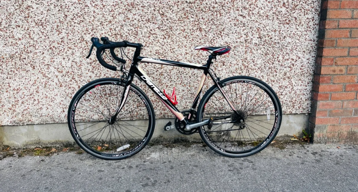 Road bike - Image 2