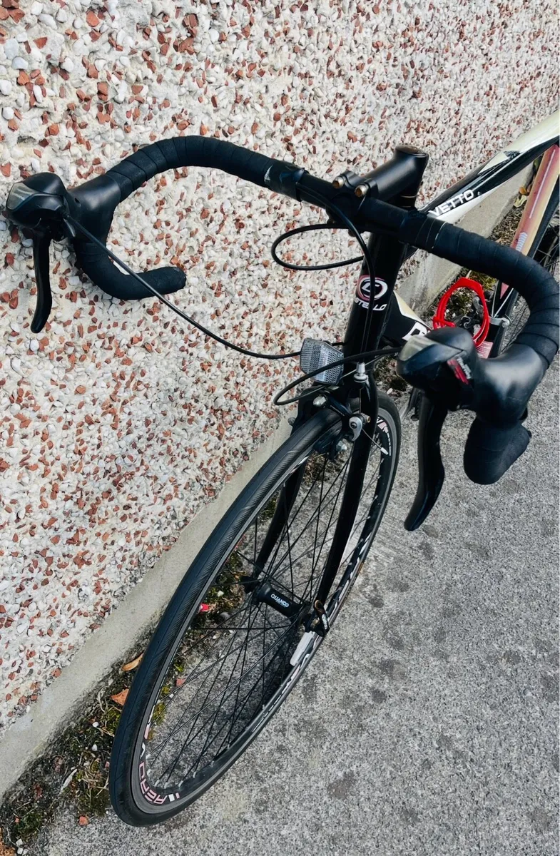 Road bike - Image 4