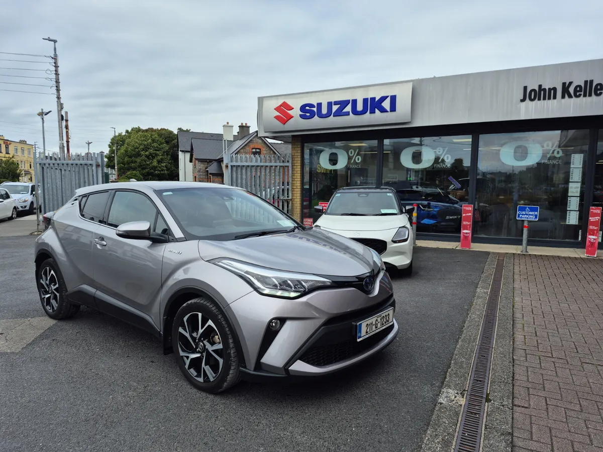 Toyota C-HR Hybrid only 46klmd - Image 2