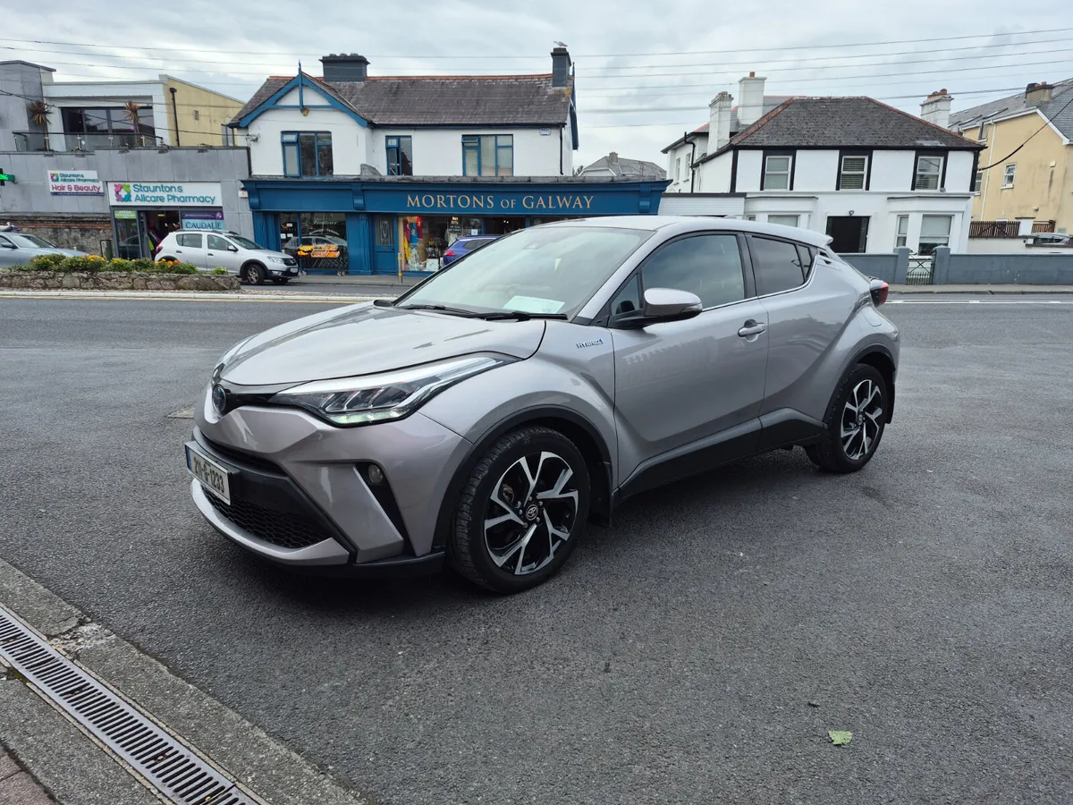 Toyota C-HR Hybrid only 46klmd - Image 4