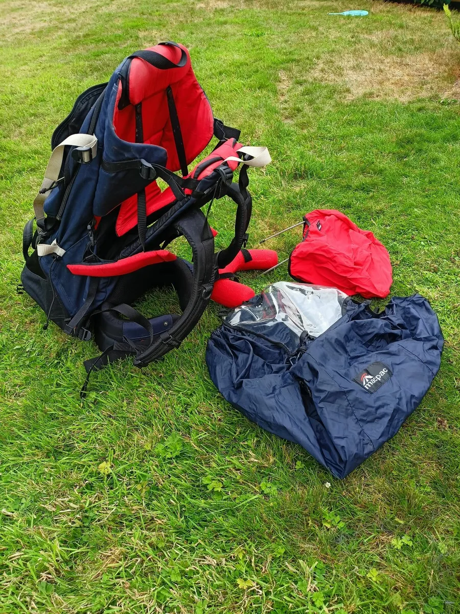 Baby carrier - Image 1