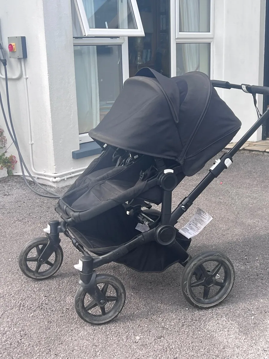Bugaboo Donkey 5 in Black - Image 2