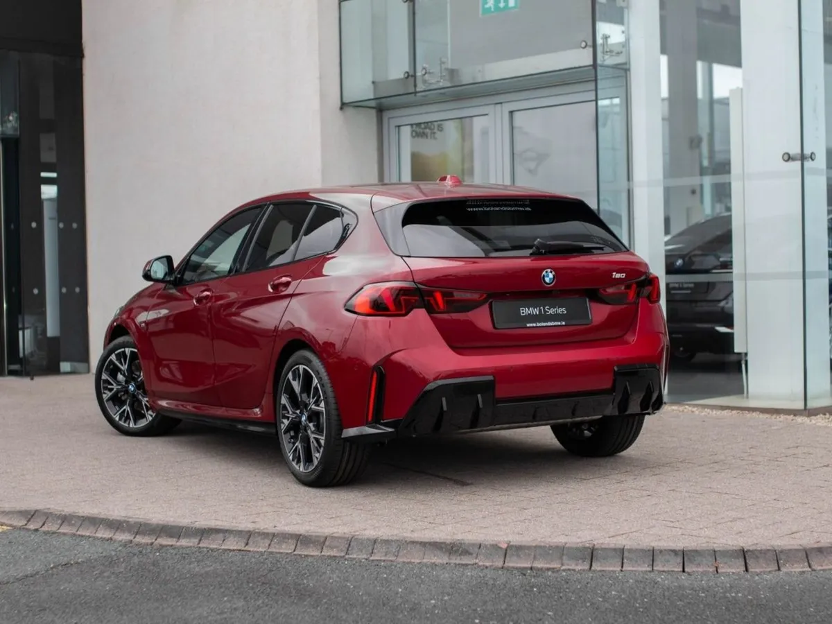 BMW 1 Series 120 - Image 2