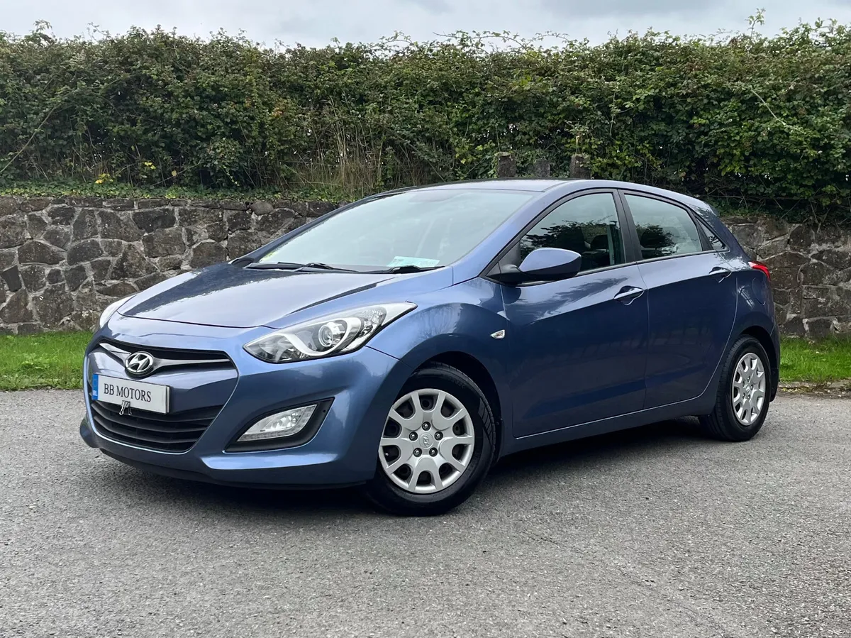 Hyundai i30 1.4L Diesel Classic - Image 3