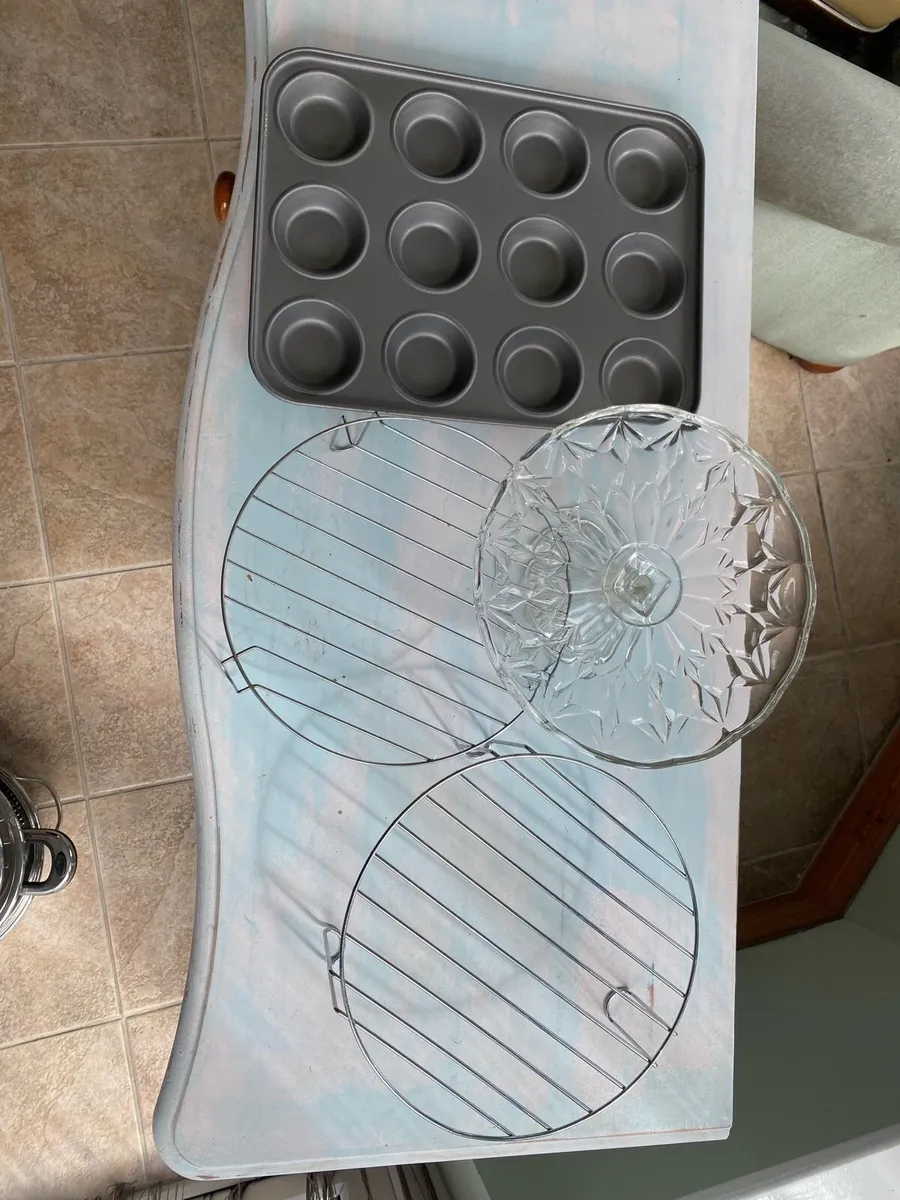 Cake items - Image 1