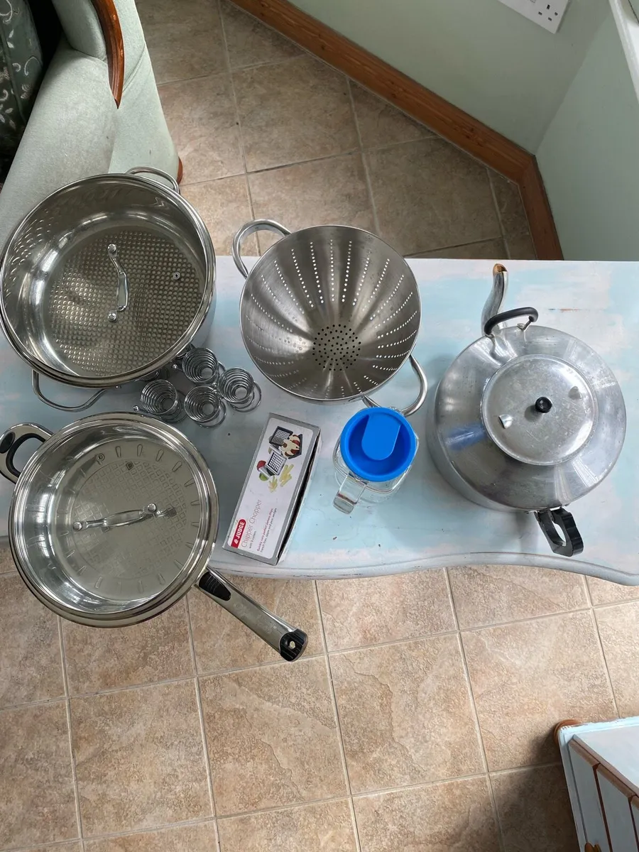 Mix of kitchen items - Image 2