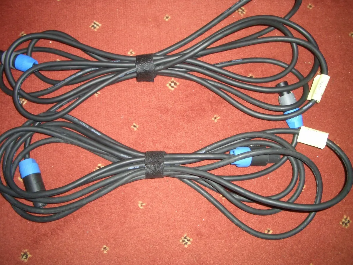 Adam Hall  2x2.5 Neutrik Speaker Cables  5 Metres