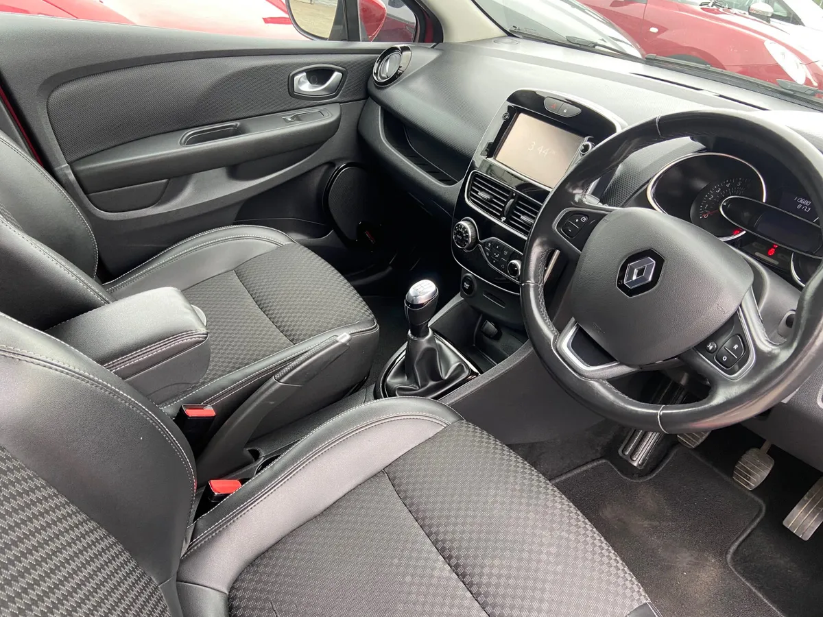 2018 RENAULT CLIO 0.9 DYNAMIQUE NAV S - Image 4