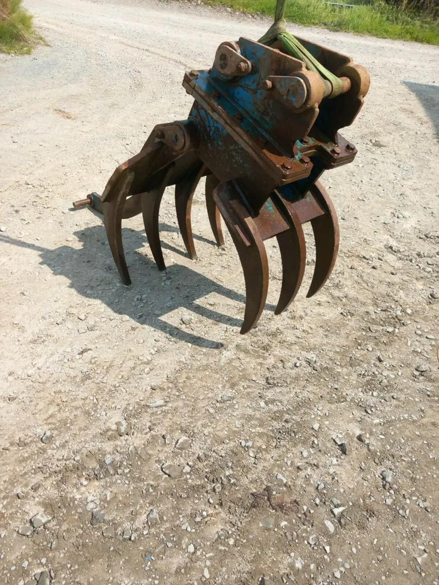 Digger grab - Image 2