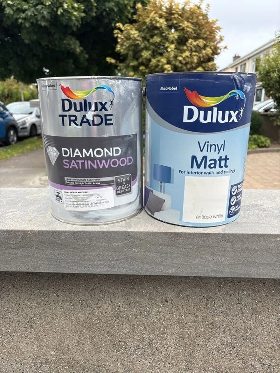 Dulux trade interior paints - 2 x 5L unused. - Image 1