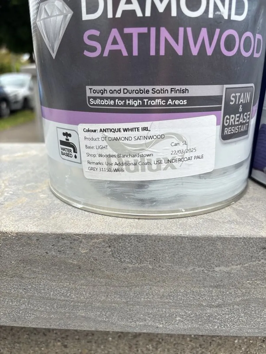 Dulux trade interior paints - 2 x 5L unused. - Image 2
