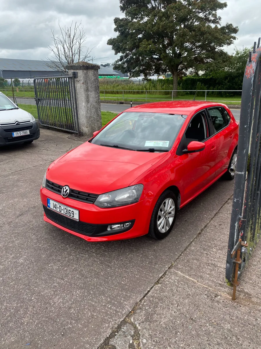 Volkswagen Polo 2014 - Image 2