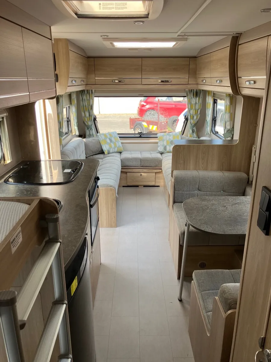2020 Elddis 586 6 Berth Caravan - Image 3