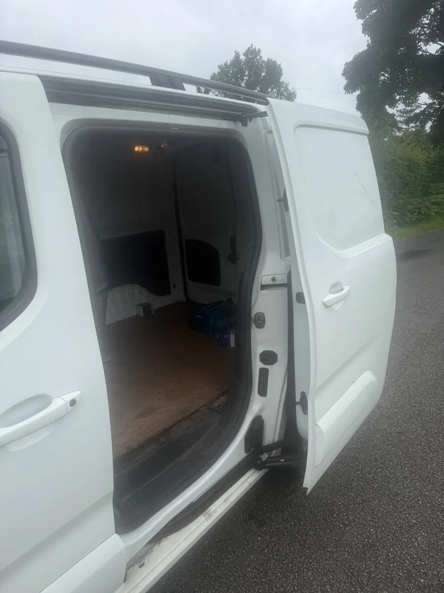 Citroen Berlingo 2018 - Image 2