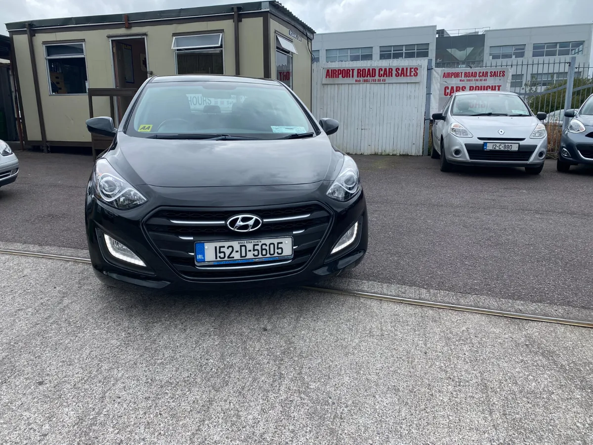 Hyundai i30 2015 - Image 2