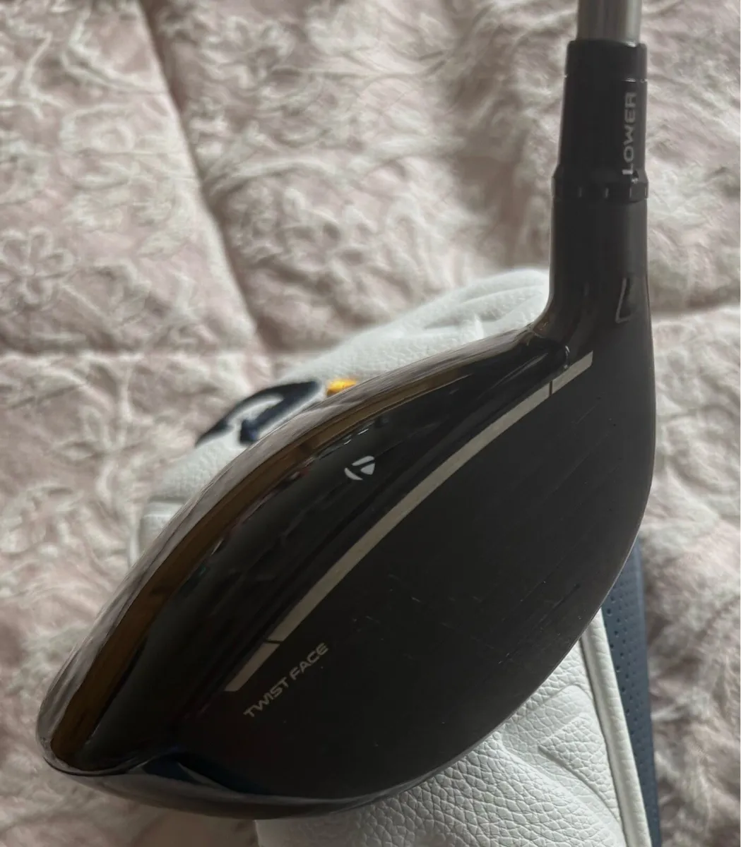 As New TaylorMade Qi10 Tour 3 wood AD TP 7 X shaft - Image 2