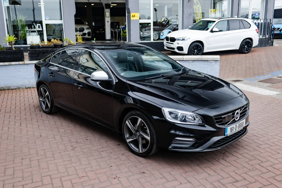 Volvo S60 2.0D4 R-DESIGN DELUXE 4DR SALOON AUTOMAT - Image 1