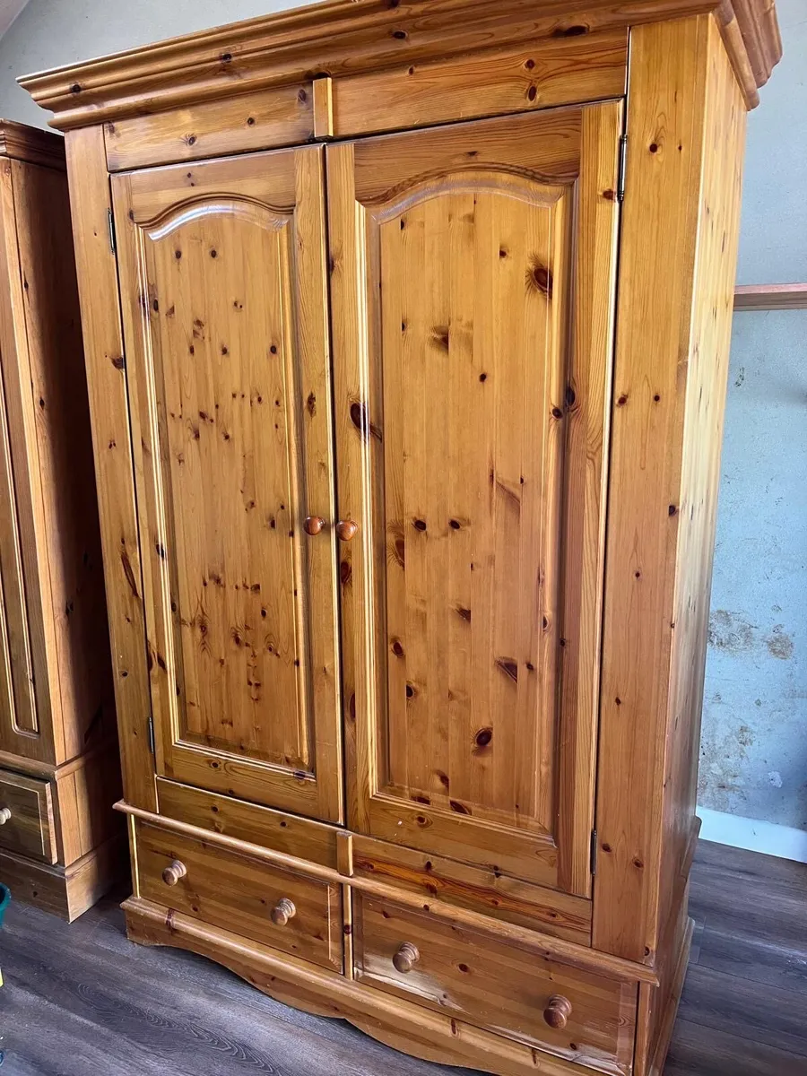 Wardrobe - Image 2