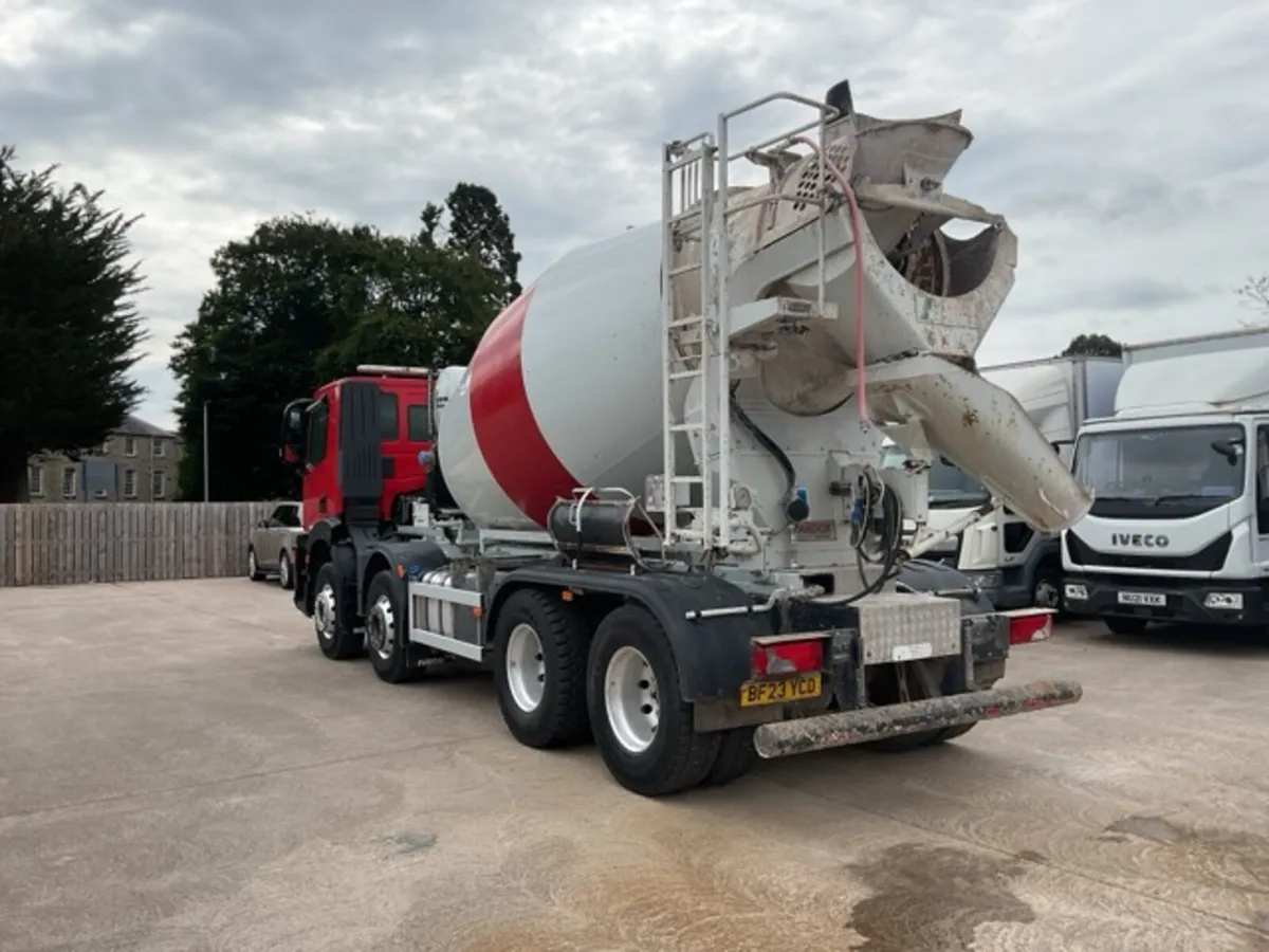2023 (23) Iveco X-Way 420 8x4 Concrete Mixer - Image 4