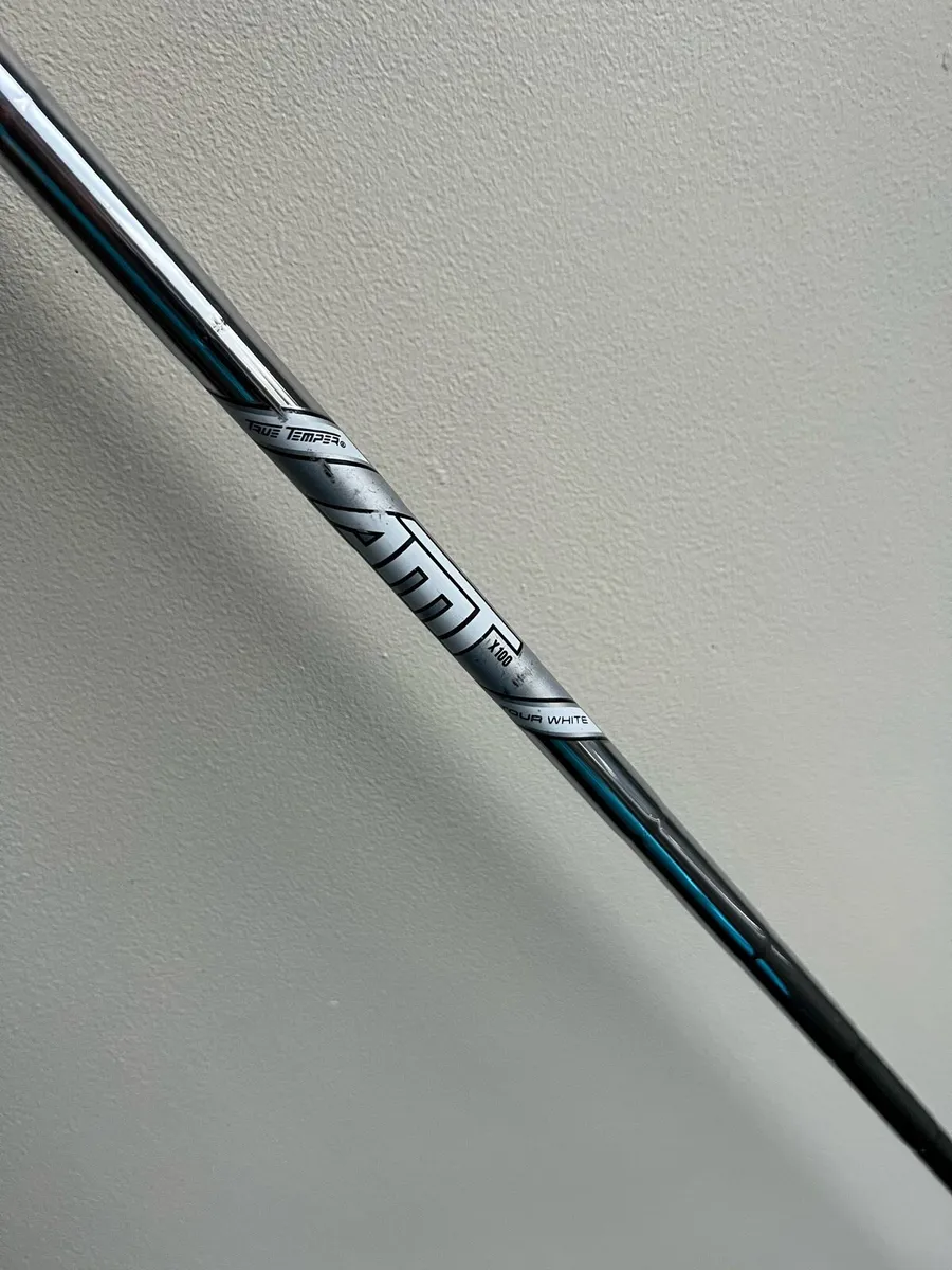 Titleist 2 iron - Image 2