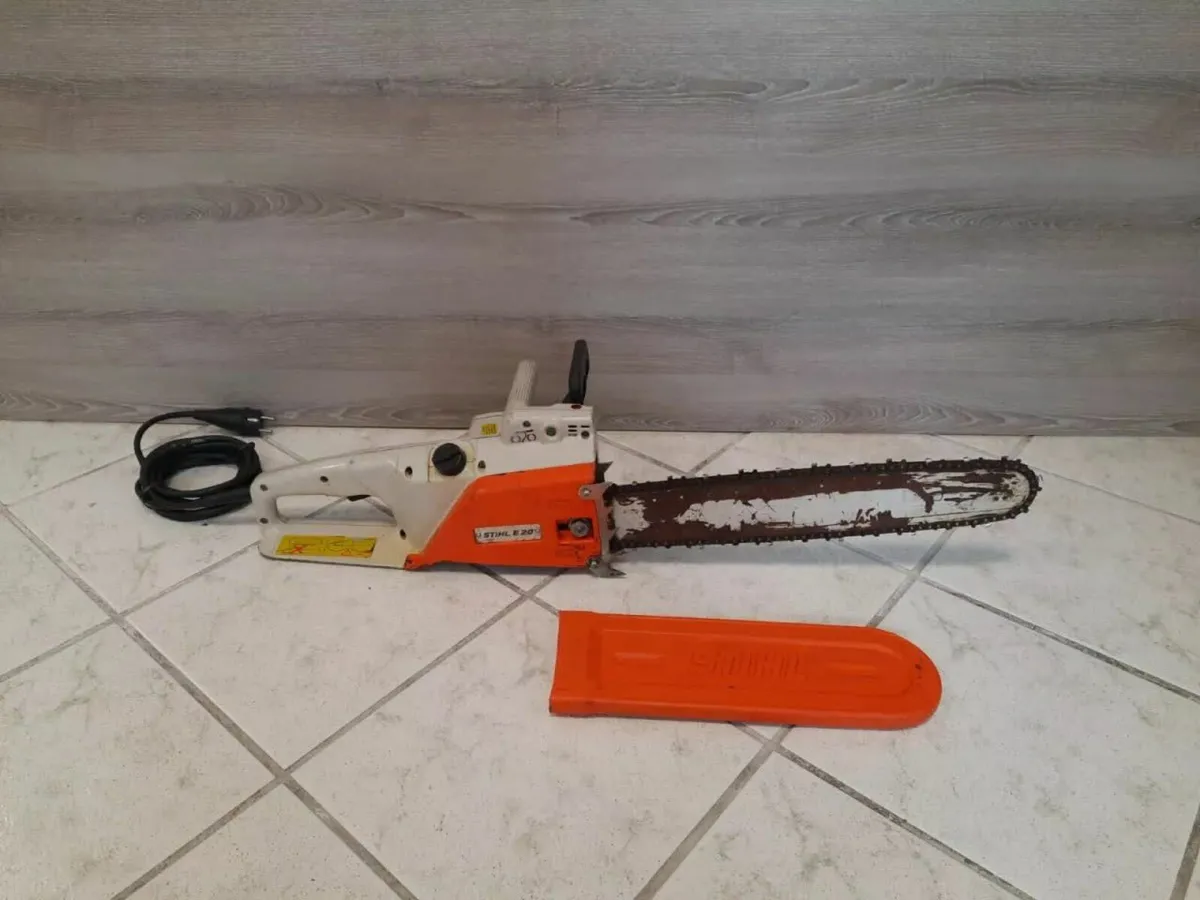 Stihl E20 Electric Chainsaw Saw - Image 1