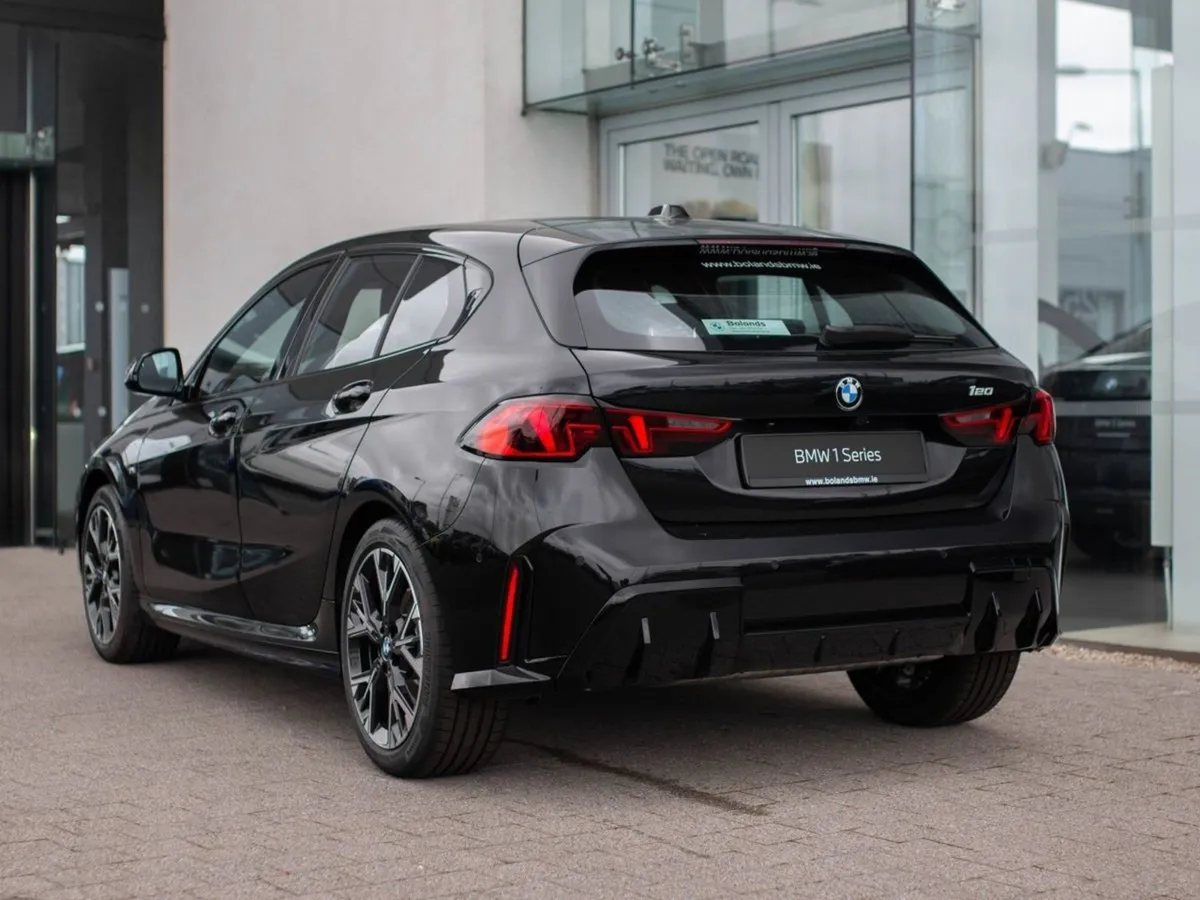 BMW 1 Series 120 - Image 2