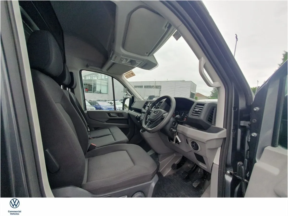 MAN TGE TGE 3 180 4X2 LWB (EX Vat) - Image 2