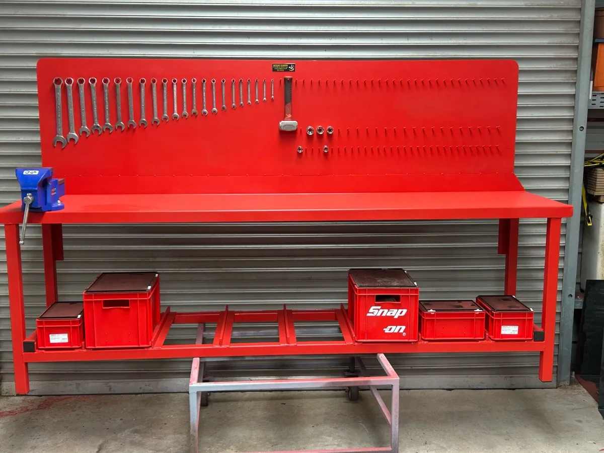 Steel work benches - Image 3