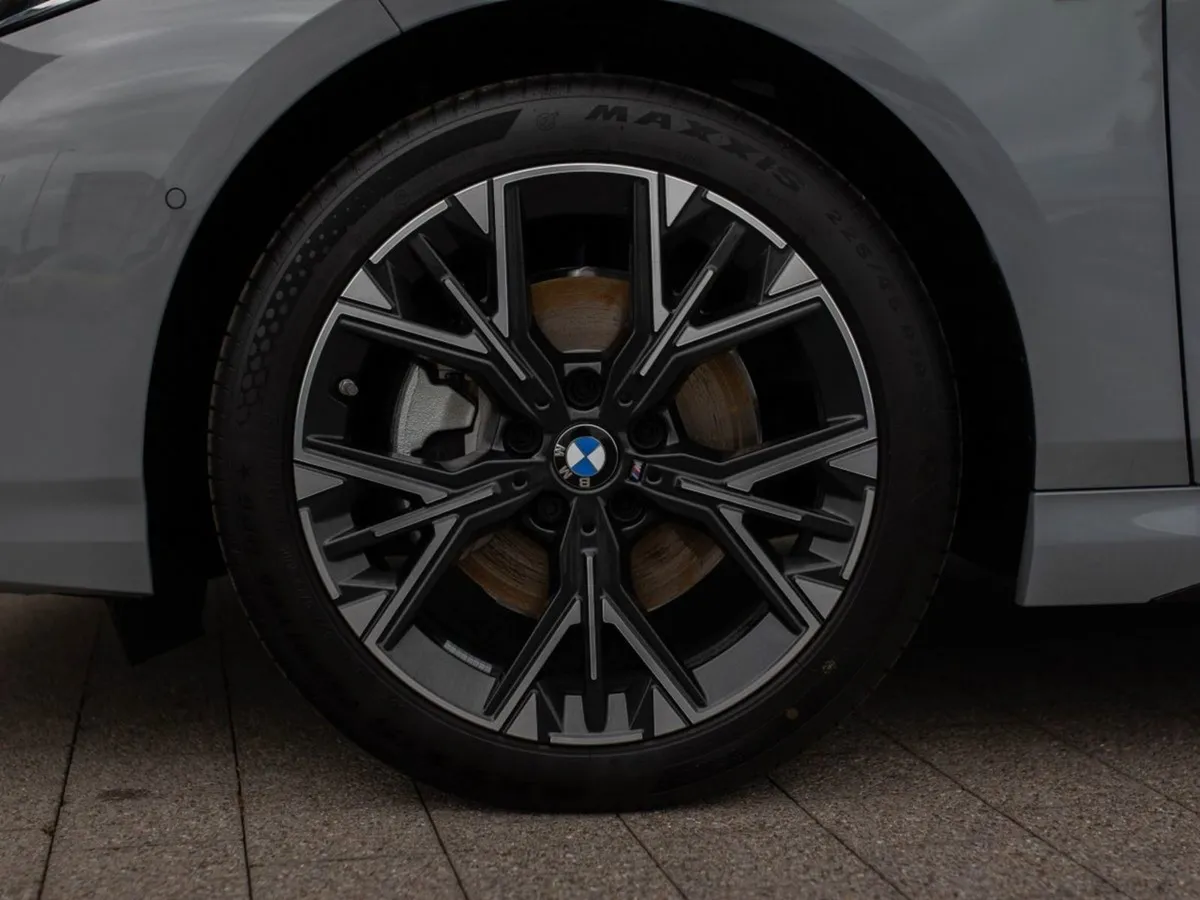BMW 1 Series 120 - Image 4