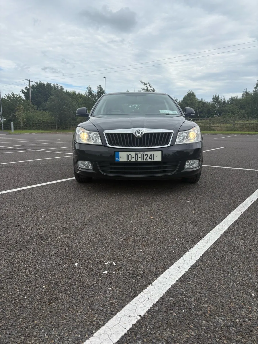 2010 Skoda Octavia - Image 2
