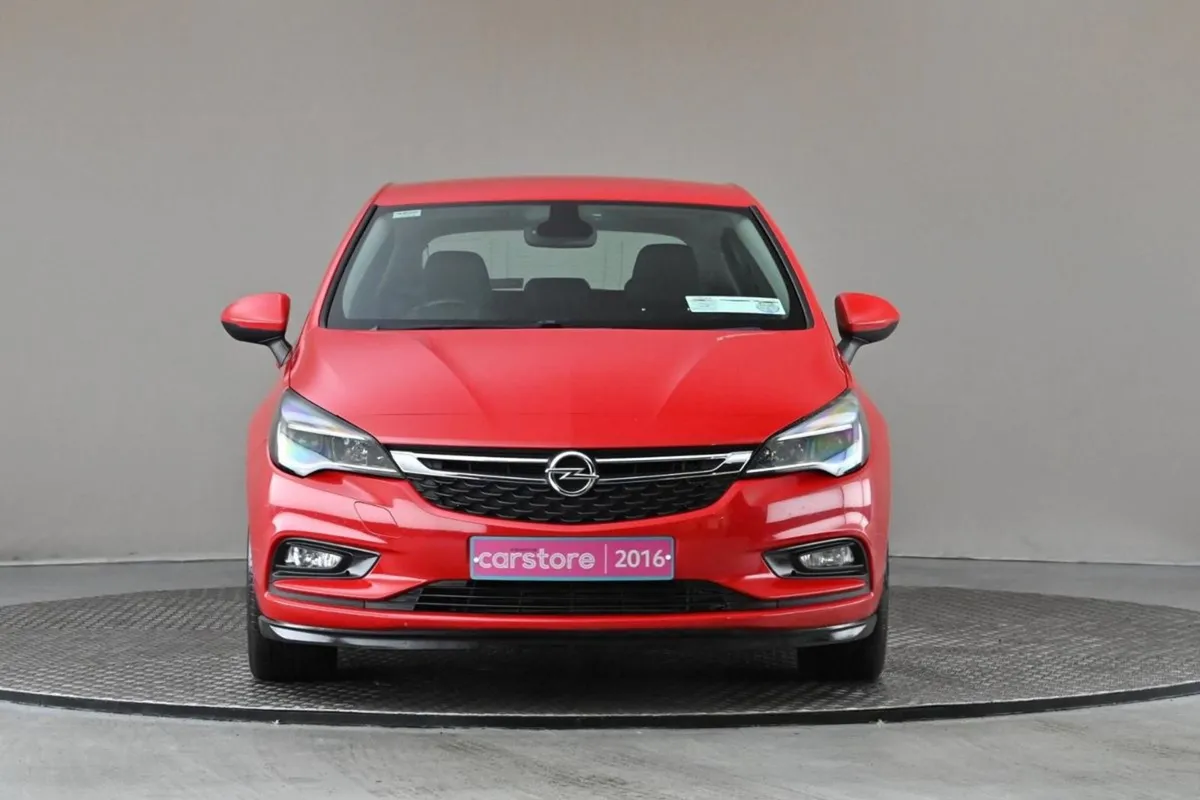 Opel Astra 1.6cdti Elite 136BHP Auto  full Leathe - Image 2