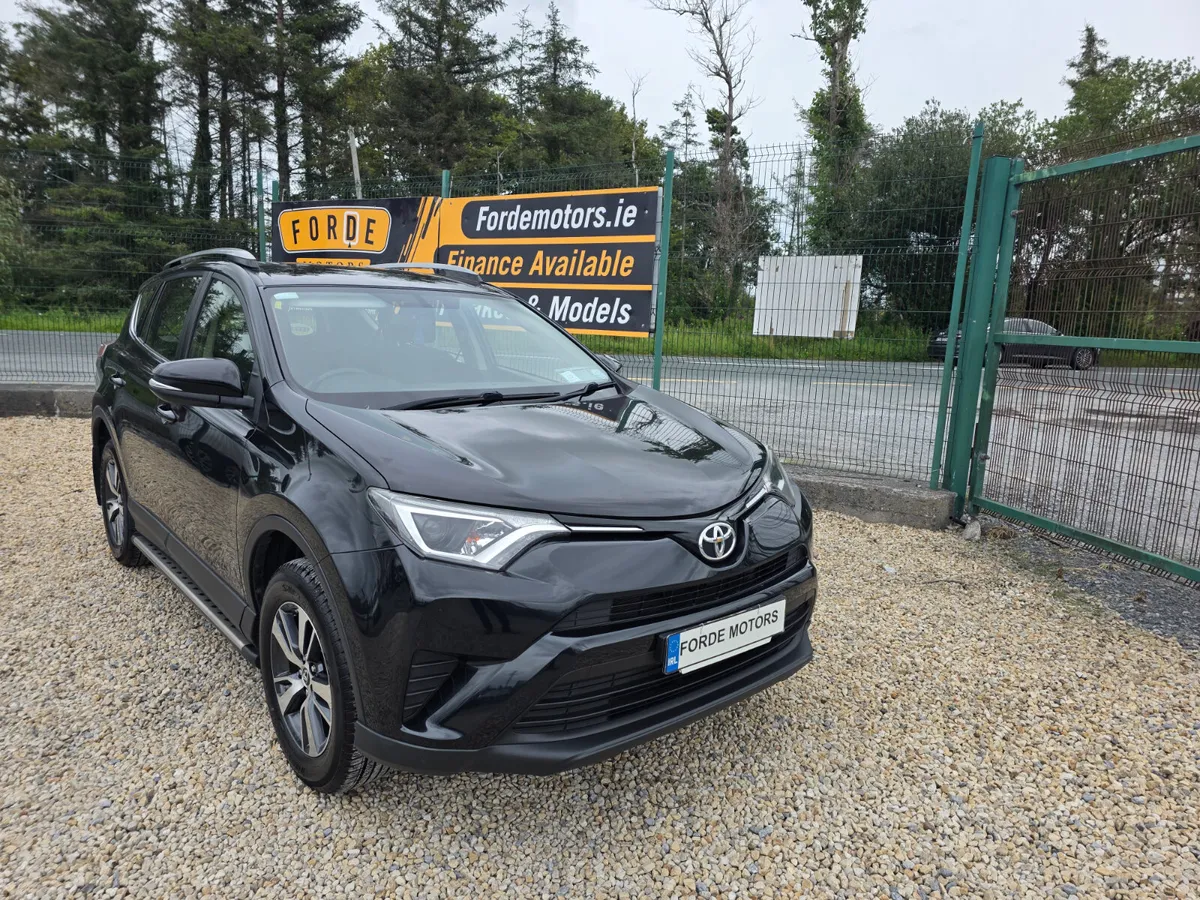 Toyota RAV4  2018 - Image 1