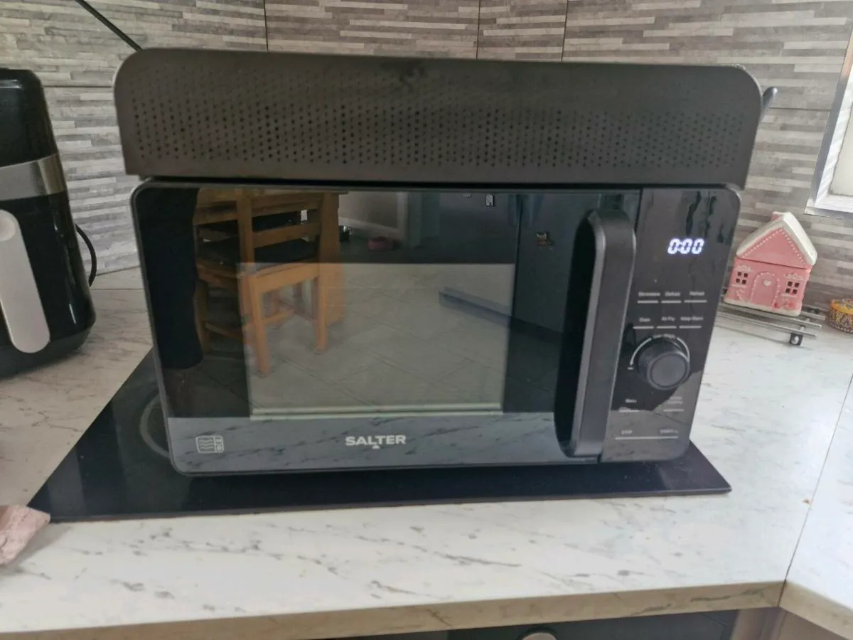Microwave/Air Fryer/Oven Unit - Image 1