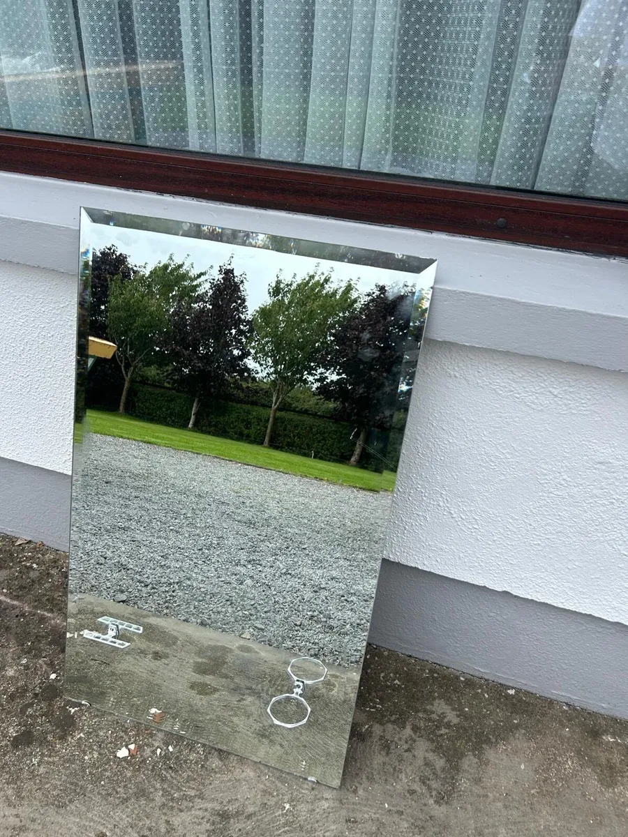 Bathroom mirror - Image 1