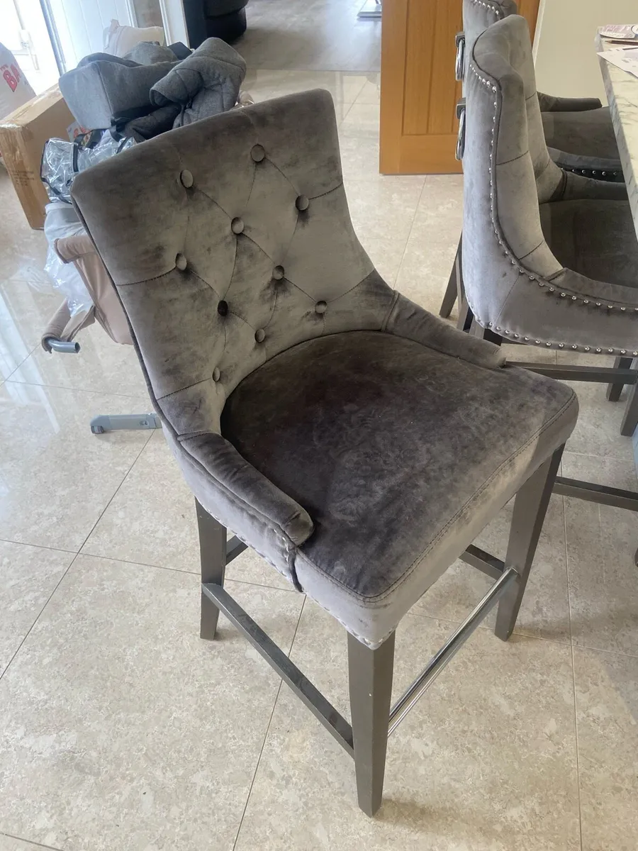 3 x bar stools - Image 2