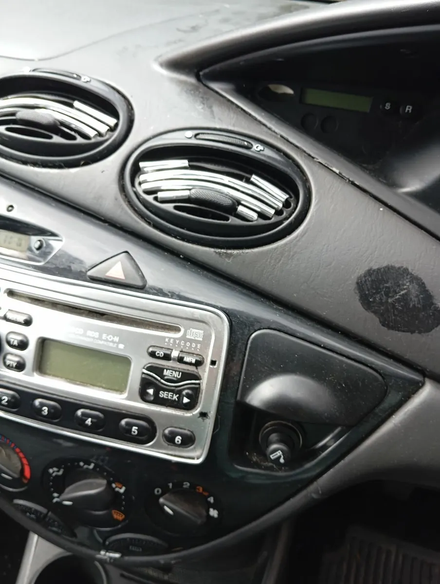 Ford Focus 2005 - Image 4