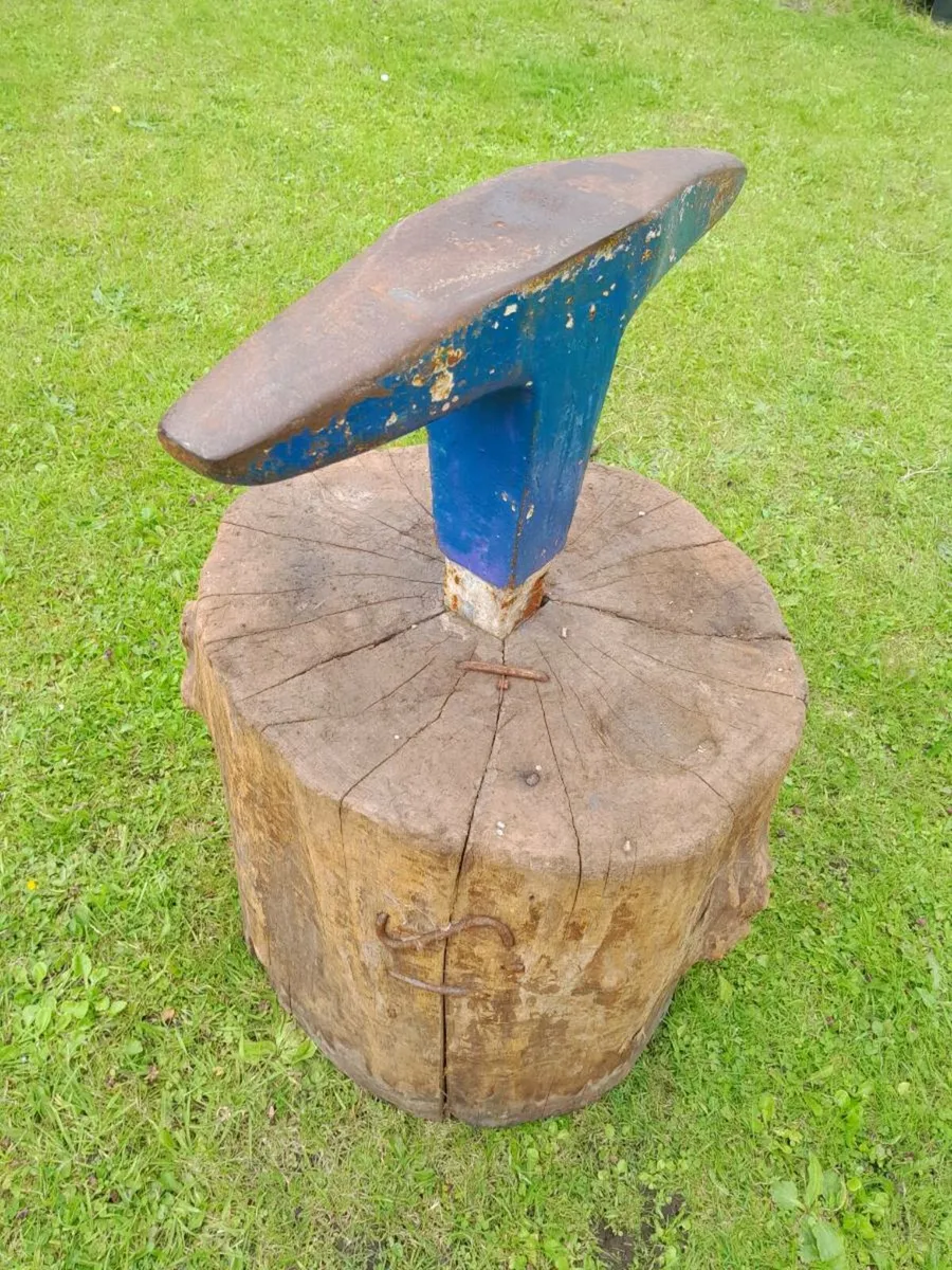 Blacksmiths  anvil. Stake - Image 1