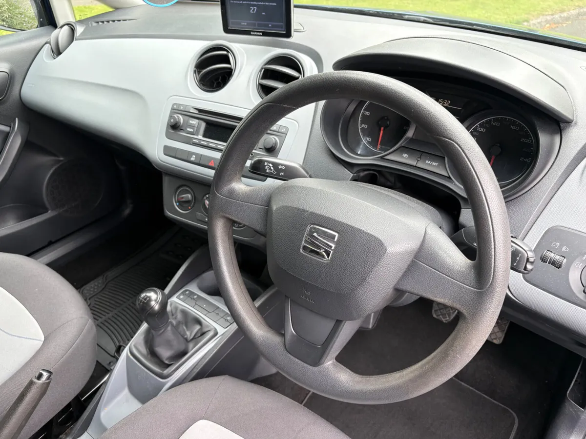 SEAT Ibiza 2014 - Image 2