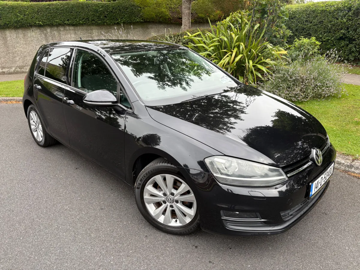 Volkswagen Golf 2014 DSG Automatic low km - Image 1