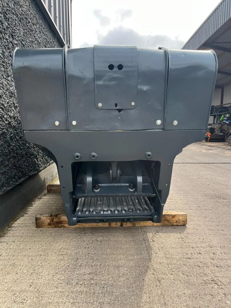 VTN Crushing Bucket - Image 2