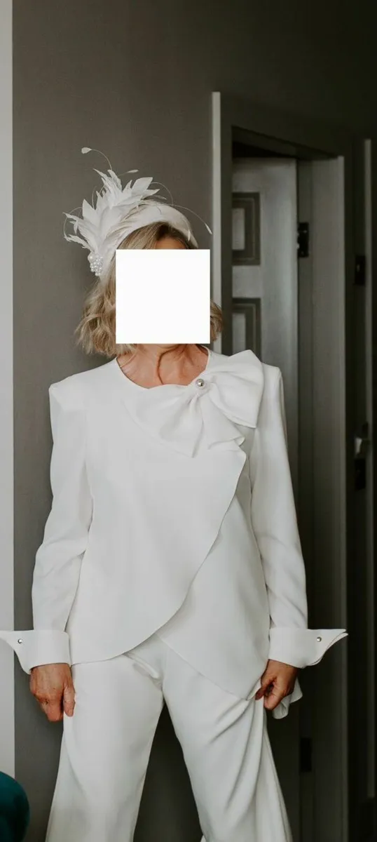 Mother of the bride outfit - Image 1