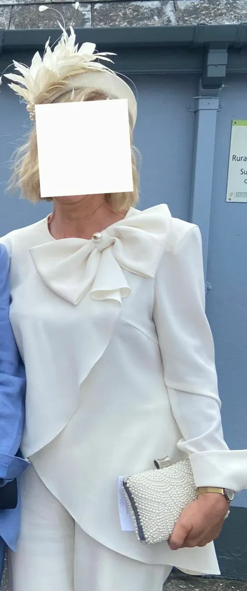 Mother of the bride outfit - Image 3