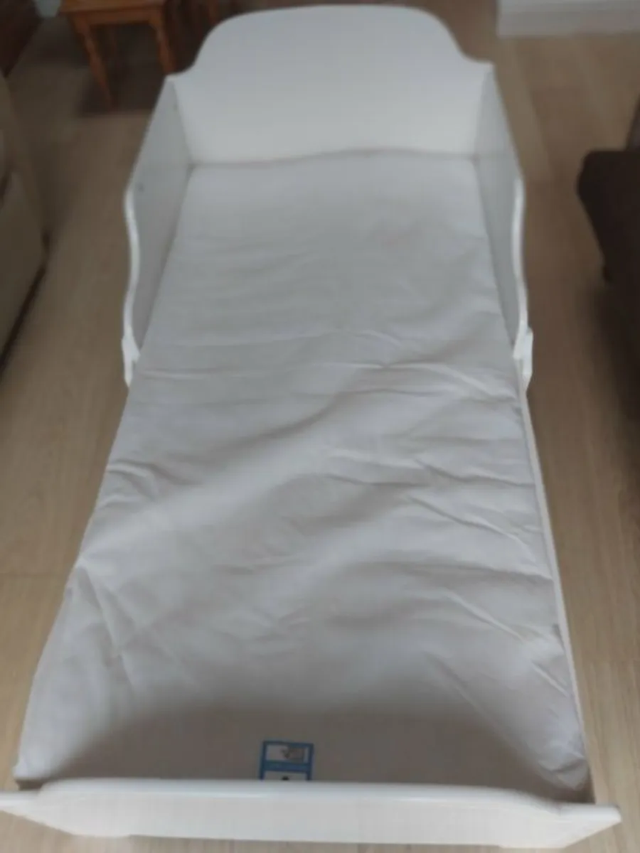 Child Beds and Bikes - Image 3