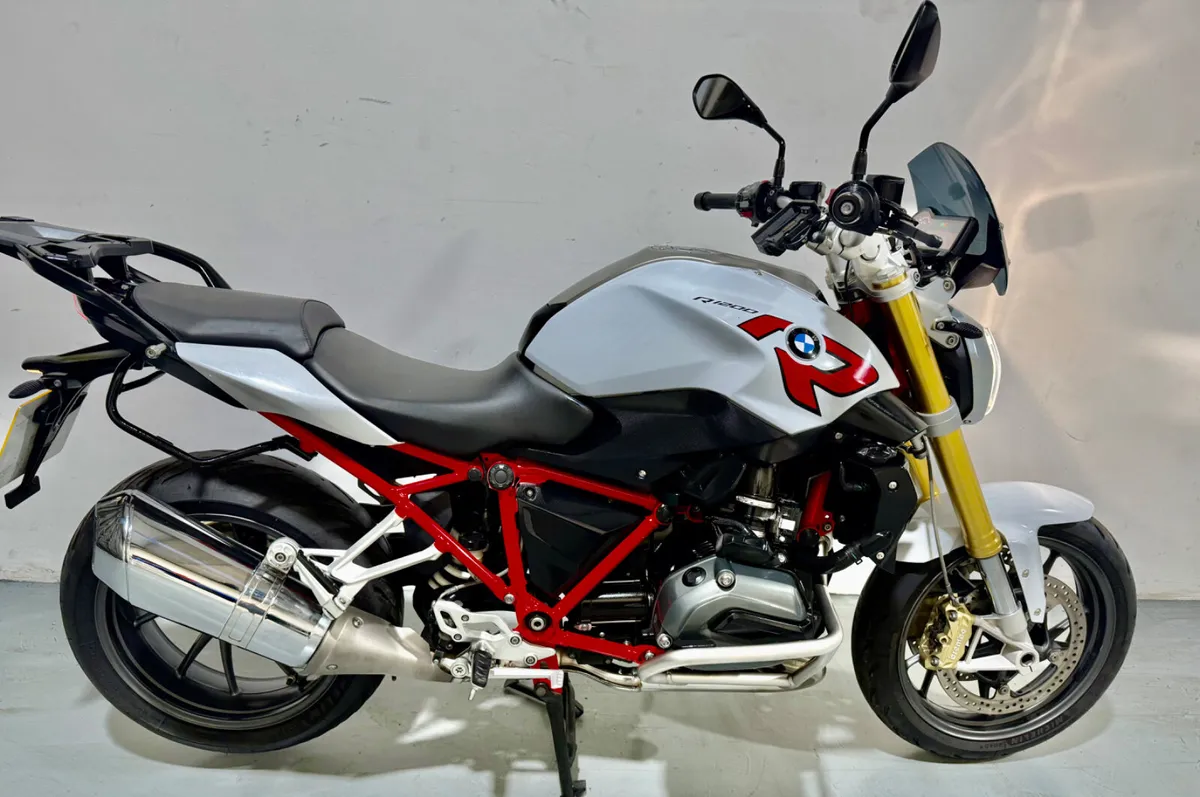 BMW R 1200 R 2016 MINT - Image 1