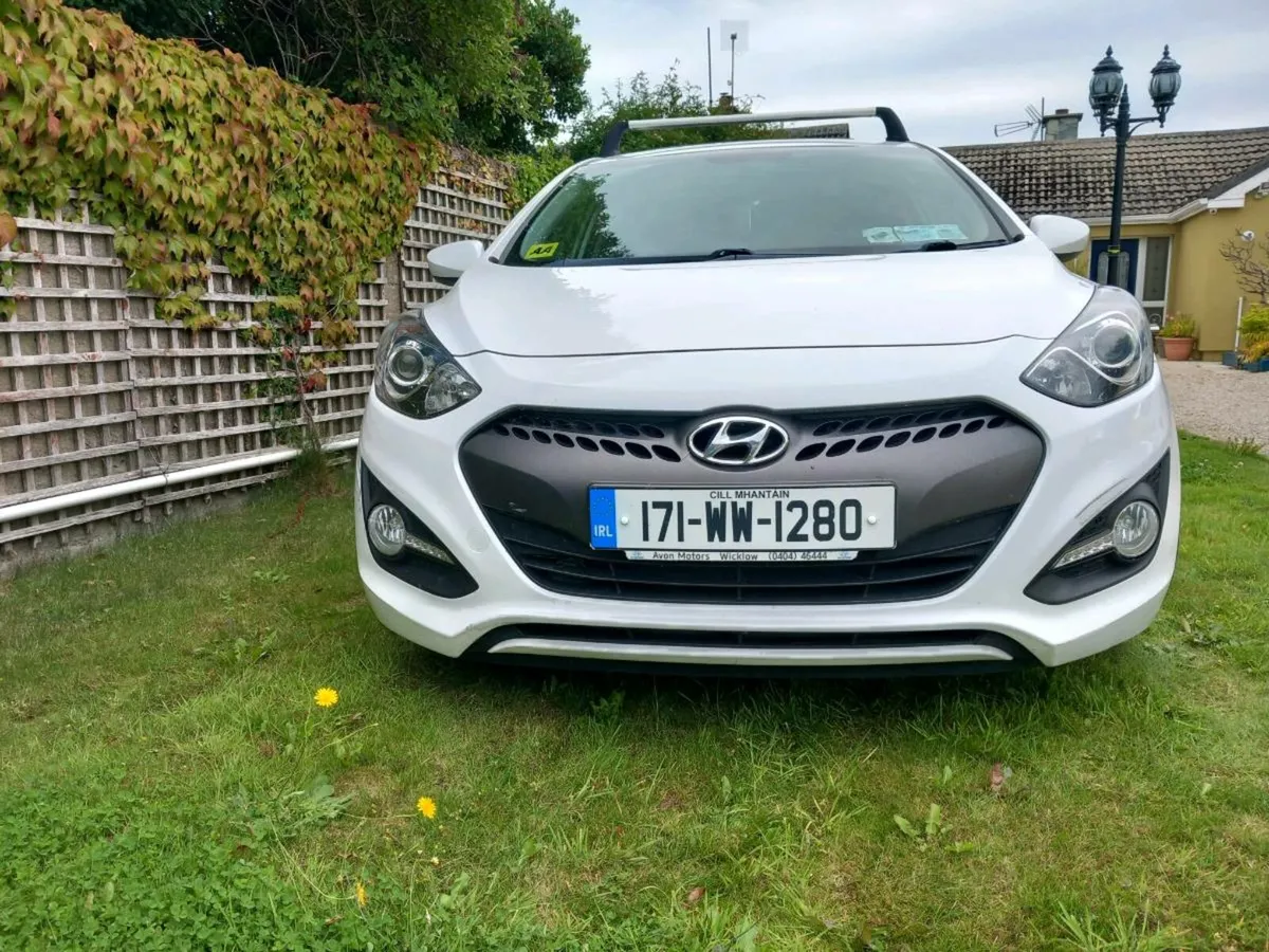Hyundai i30 Van 2017 1.4 dsl crtv 05/26 - Image 3