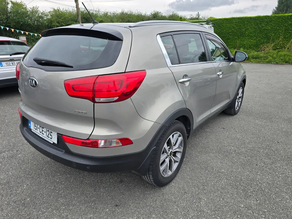 151 Kia Sportage 1.7 EX High Spec - Image 4