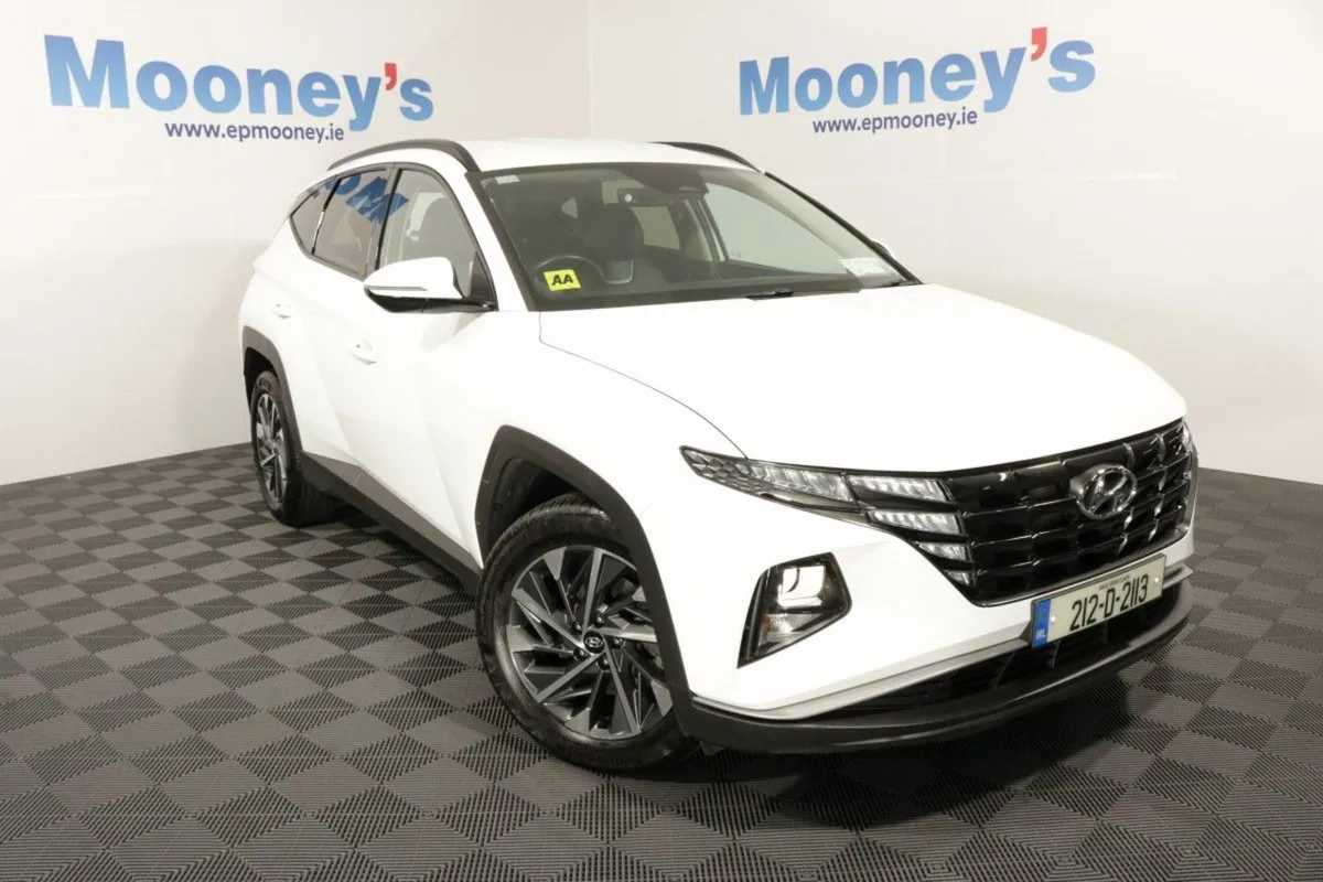 Hyundai Tucson Executive 1.6l Diesel SUV - Image 1