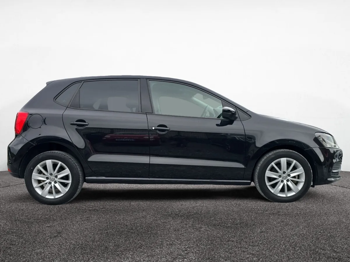 Volkswagen Polo Automatic - Image 4