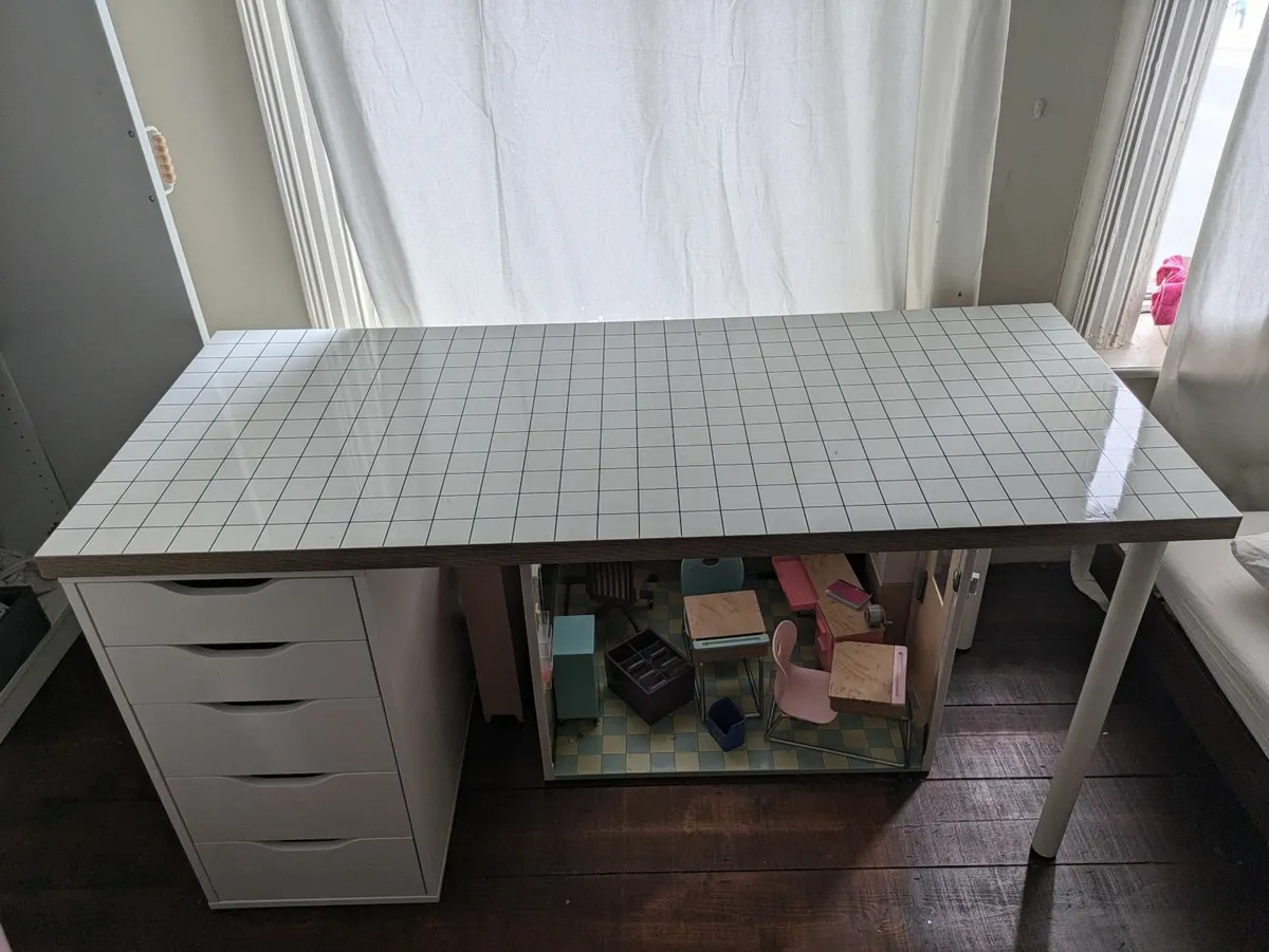 Ikea desk - Image 1